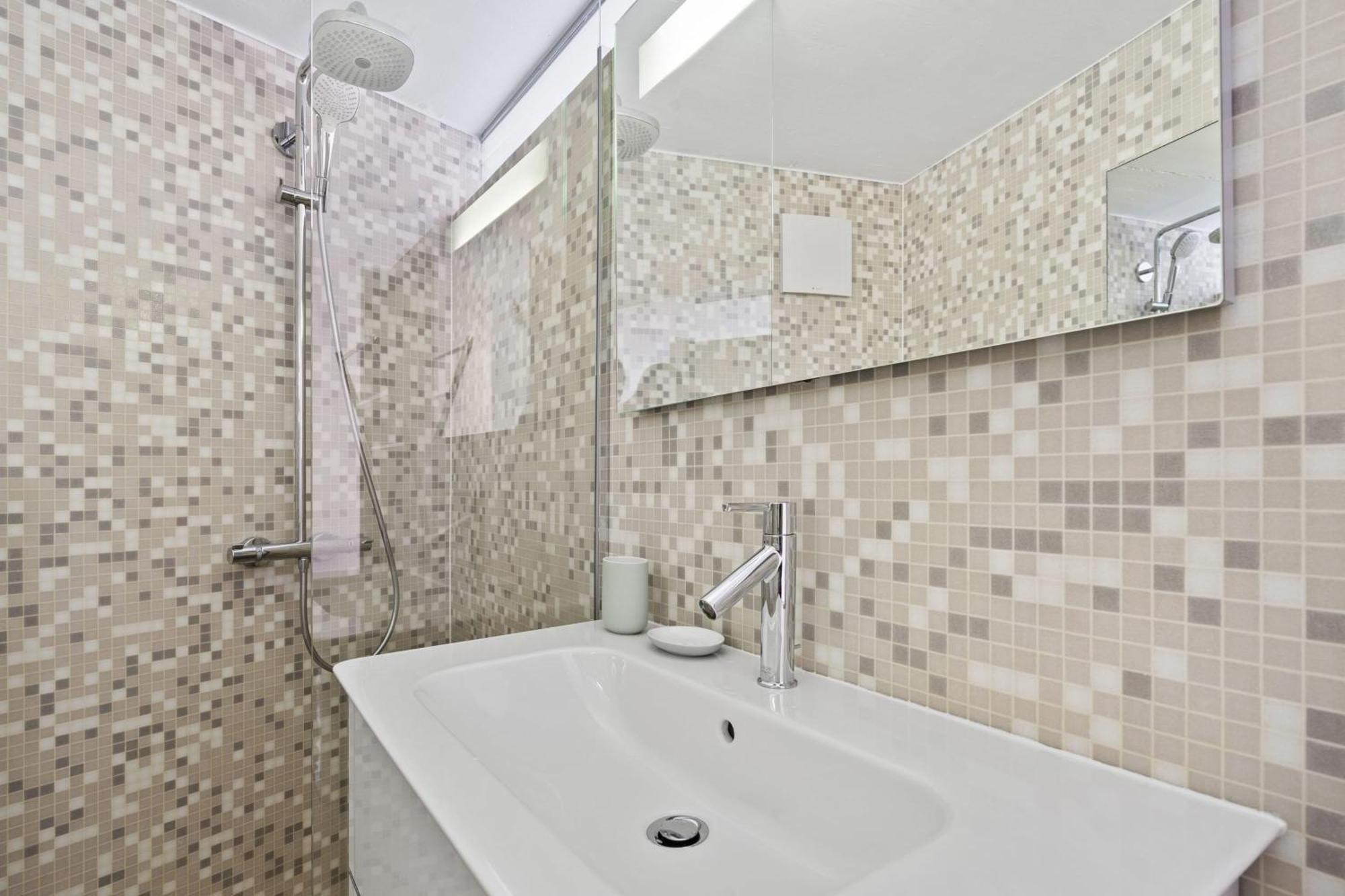 Modern 1Br Apartment In Unesco Grund, Luxembourg Luaran gambar